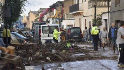 Chuvas torrenciais nas Baleares fizeram 10 mortos e há uma criança desaparecida