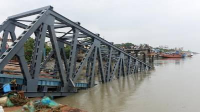 Ciclone mata 14 pessoas na Índia e Bangladesh