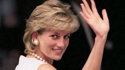 Cidade de Paris quer renomear praça em homenagem a princesa Diana