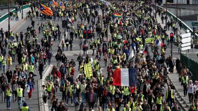 Coletes amarelos voltam hoje à rua mas estão proibidos junto de Notre-Dame