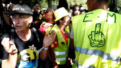 Coletes amarelos voltaram em força para um “Setembro negro” nas ruas de França