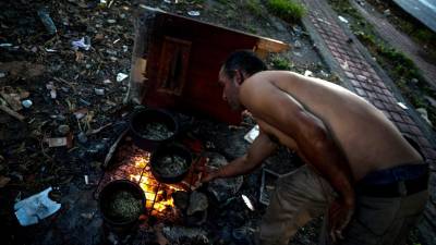 Colômbia acusa guerrilha comunista de recrutar refugiados venezuelanos