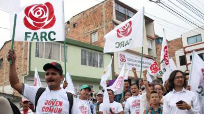 Colombianos vão hoje às urnas para legislativas marcadas por violência e intolerância