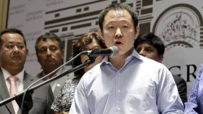 Congresso peruano suspende e acusa o congressista Kenji Fujimori