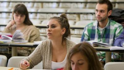 Controlo do regime de exclusividade dos docentes precisa ser melhorado
