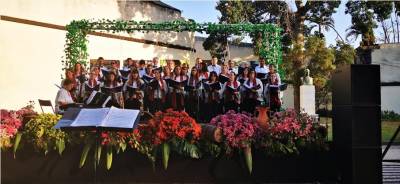 Coro de Câmara da Madeira dá primeiro espectáculo de Natal na Av. Arriaga este domingo