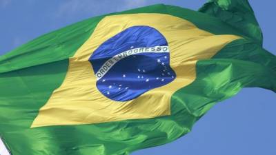 Corrupção e violência dominam terceiro debate de candidatos à presidência do Brasil