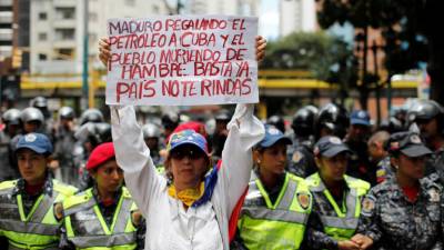Corte de electricidade na Venezuela motiva protesto junto ao palácio presidencial