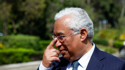 Costa diz “em tempos difíceis” importa celebrar “o orgulho de ser português”