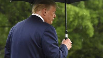 Covid-19 atinge seis membros da campanha de Trump
