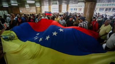 Cruz Vermelha anuncia entrada de 24 toneladas de ajuda humanitária na Venezuela