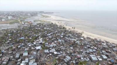Cruz Vermelha indica 400.000 pessoas desalojadas no centro de Moçambique