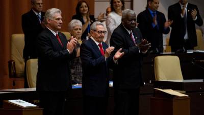 Cuba rejeita “movimento golpista” que visa “encher de violência” a Venezuela