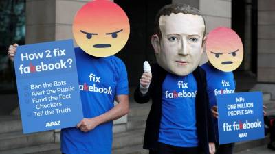 Deputados britânicos acusam Facebook de ameaçar jornal The Guardian