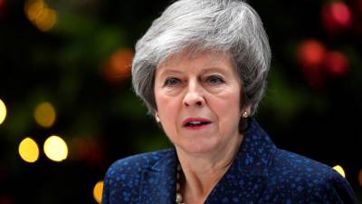 Deputados conservadores apresentam moção de censura a Theresa May
