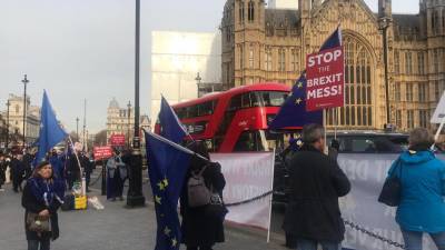 Deputados já começaram a votar no acordo de Theresa May para o ‘Brexit’