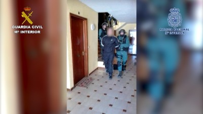 Desmantelado em Espanha grupo que roubava carros alugados para vender em África