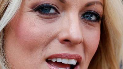 Detenção “política” de Stormy Daniels num clube de ‘striptease’