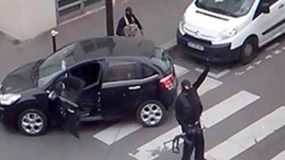Dez detidos por fornecerem armas a terroristas que atacaram Charlie Hebdo