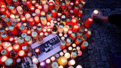 Dezoito jornalistas mortos em serviço foram homenageados nos EUA