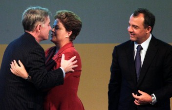 Dilma Rousseff admite candidatar-se a senadora ou deputada