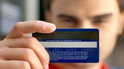 Dois detidos pela PSP de Lisboa por suspeita de clonagem de cartões multibanco