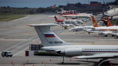 Dois militares venezuelanos morrem em acidente com avião caça fabricado na Rússia