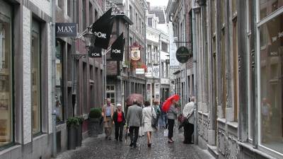 Dois mortos e vários feridos por esfaqueamento em Maastricht