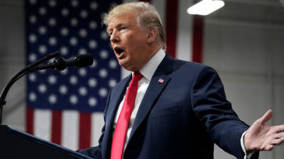 Donald Trump admite que encerramento do governo possa durar anos