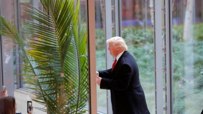 Donald Trump considera ridículo pedido de recontagem dos votos
