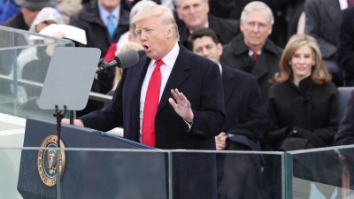 Donald Trump promete devolver o poder às pessoas