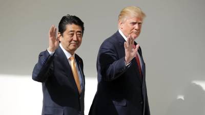 Donald Trump recebe Shinzo Abe este mês para preparar cimeira com Kim Jon-un