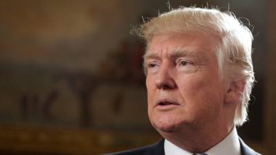 Donald Trump tece duras críticas ao serviço postal dos Estados Unidos