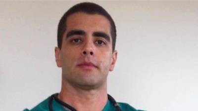 ‘Dr. BumBum’ procurado no Brasil após morte em operação clandestina