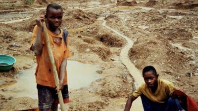 Duas crianças mortas e dois outros feridos em explosão de bomba em Angola