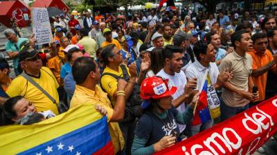 Duas dezenas de lusodescendentes da Venezuela receberam título de defensores dos direitos humanos