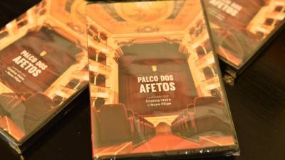 DVD do documentário ‘Palco dos Afectos’ lançado no Teatro Baltazar Dias