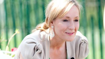 Edição ilustrada de “Contos de Beedle, o bardo” de J.K. Rowling sai em Portugal