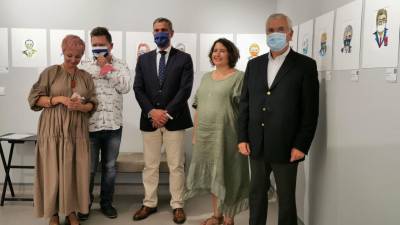 Eduardo Jesus enaltece criatividade de Sara Santos na reabertura da Galeria Art Center Caravel