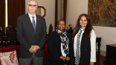 Embaixadora da República da África do Sul reuniu-se com Fernanda Cardodo