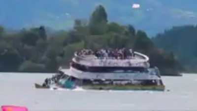 Embarcação de recreio naufraga na Colômbia com 150 pessoas a bordo