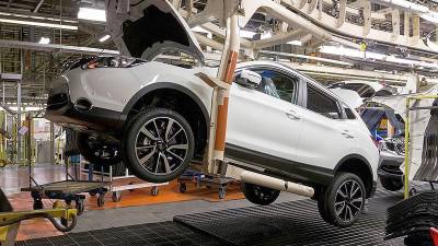 Empresários britânicos do sector automóvel pedem saída da UE com acordo