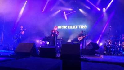 Enchente na Ponta do Sol para ver os ‘Amor Electro’