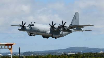 Encontrado um de sete tripulantes de dois aviões que se despenharam ao largo do Japão