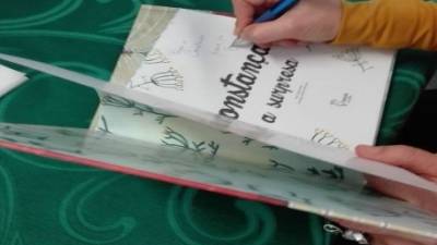 ‘Encontro com a escritora’ levou Graça Alves à Ribeira Brava
