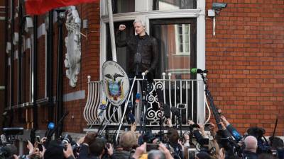Equador recorda que Assange aceitou não intervir em assuntos de outros Estados