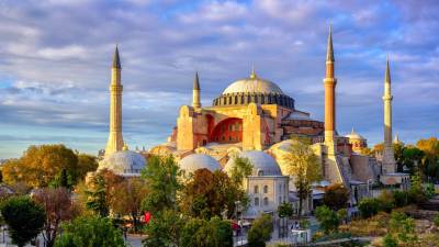 Erdogan quer renomear antiga basílica de Santa Sofia como “mesquita de Santa Sofia”