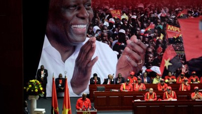 Escolaridade passa a ser obrigatória em Angola até ao 9.º ano