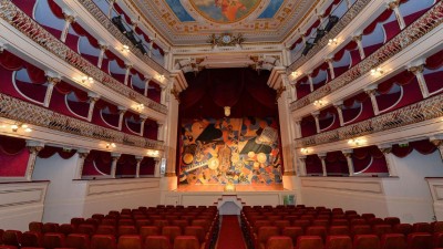 Escolhas No Teatro Baltazar Dias