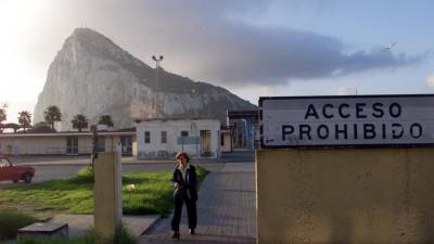 Espanha e Reino Unido iniciam conversações sobre relações com Gibraltar no pós-’Brexit’